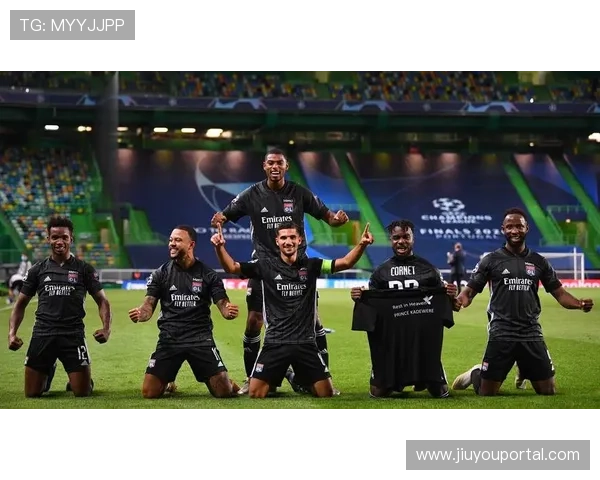 昂热对阵里昂：战术纪律性对决球员个人能力现场直击